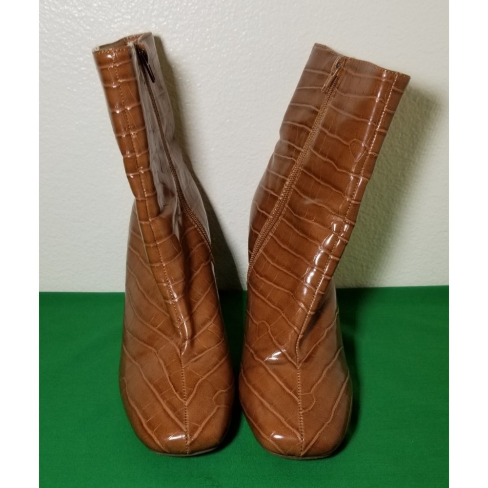 Forever 21 Brown Faux Crocodile Leather Heeled Ankle Boots Women Size 7.5 Biker